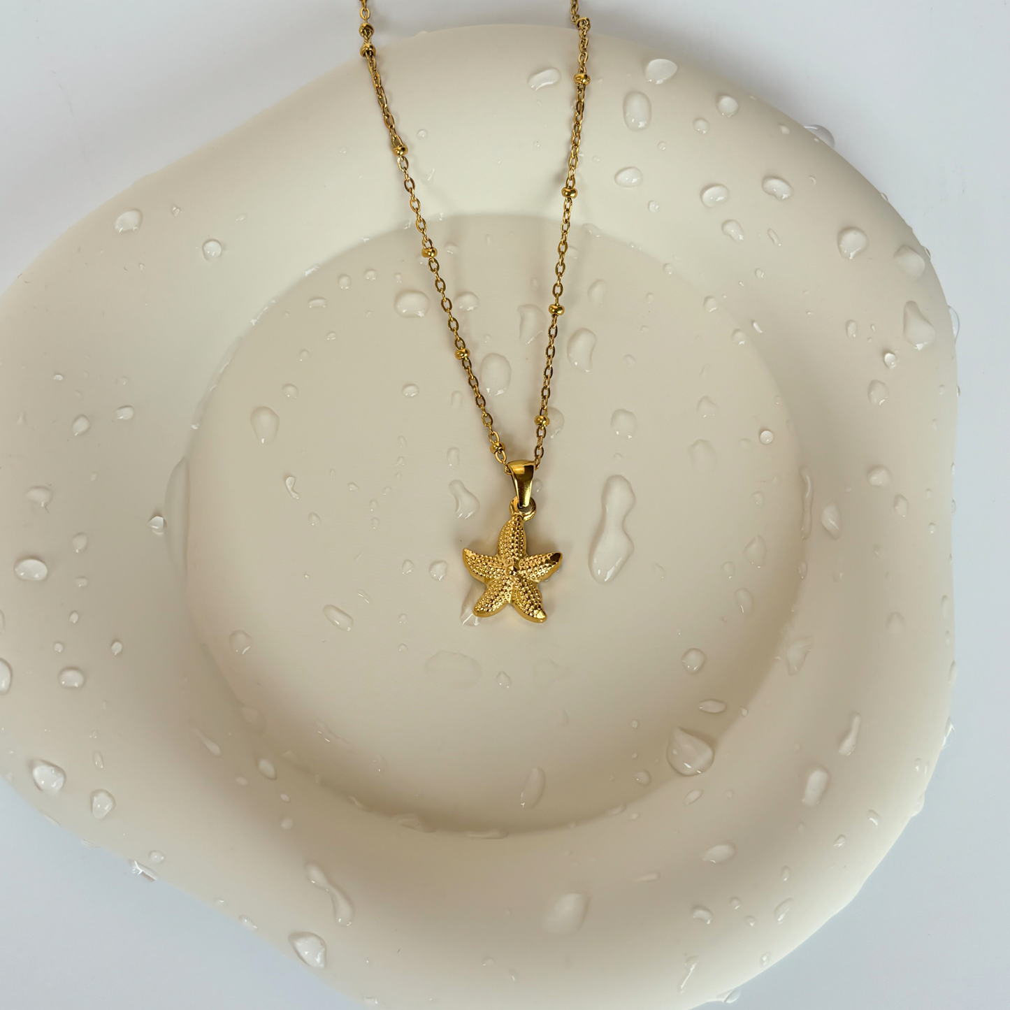 Starfish Pendant Necklace