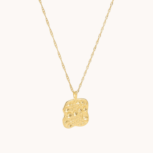 Hammered Pendant Necklace