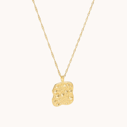 Hammered Pendant Necklace